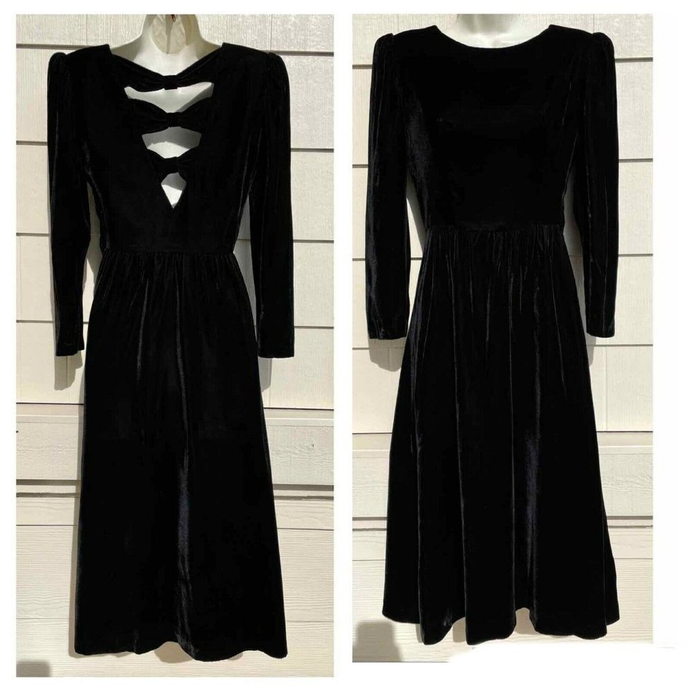 LANZ 80’s Dress Black Velvet Midi Back Bows